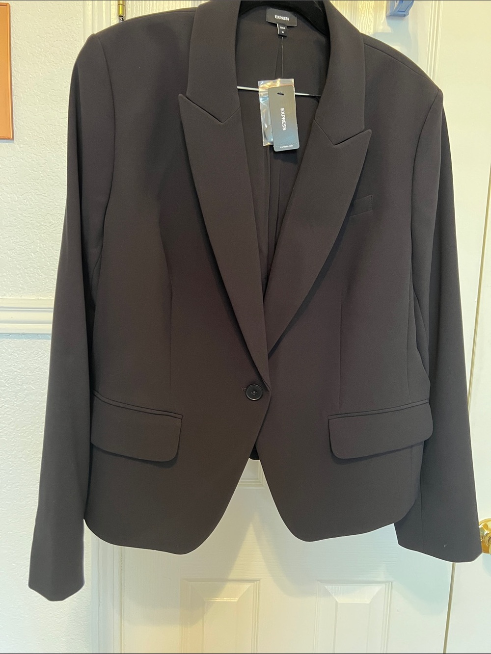Express Black Single-Button Women's Blazer